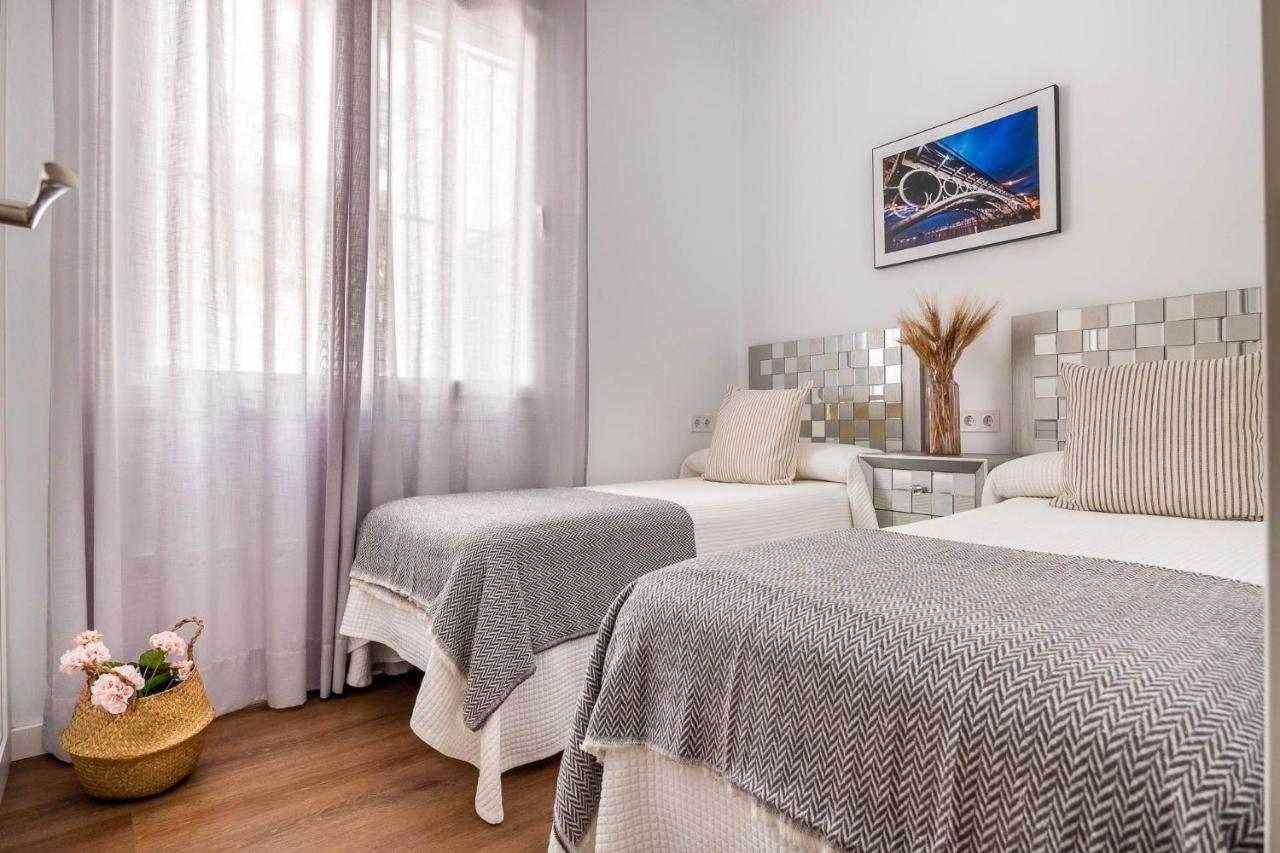 Apartamento Leyendas De Becquer A4 Севилья Экстерьер фото